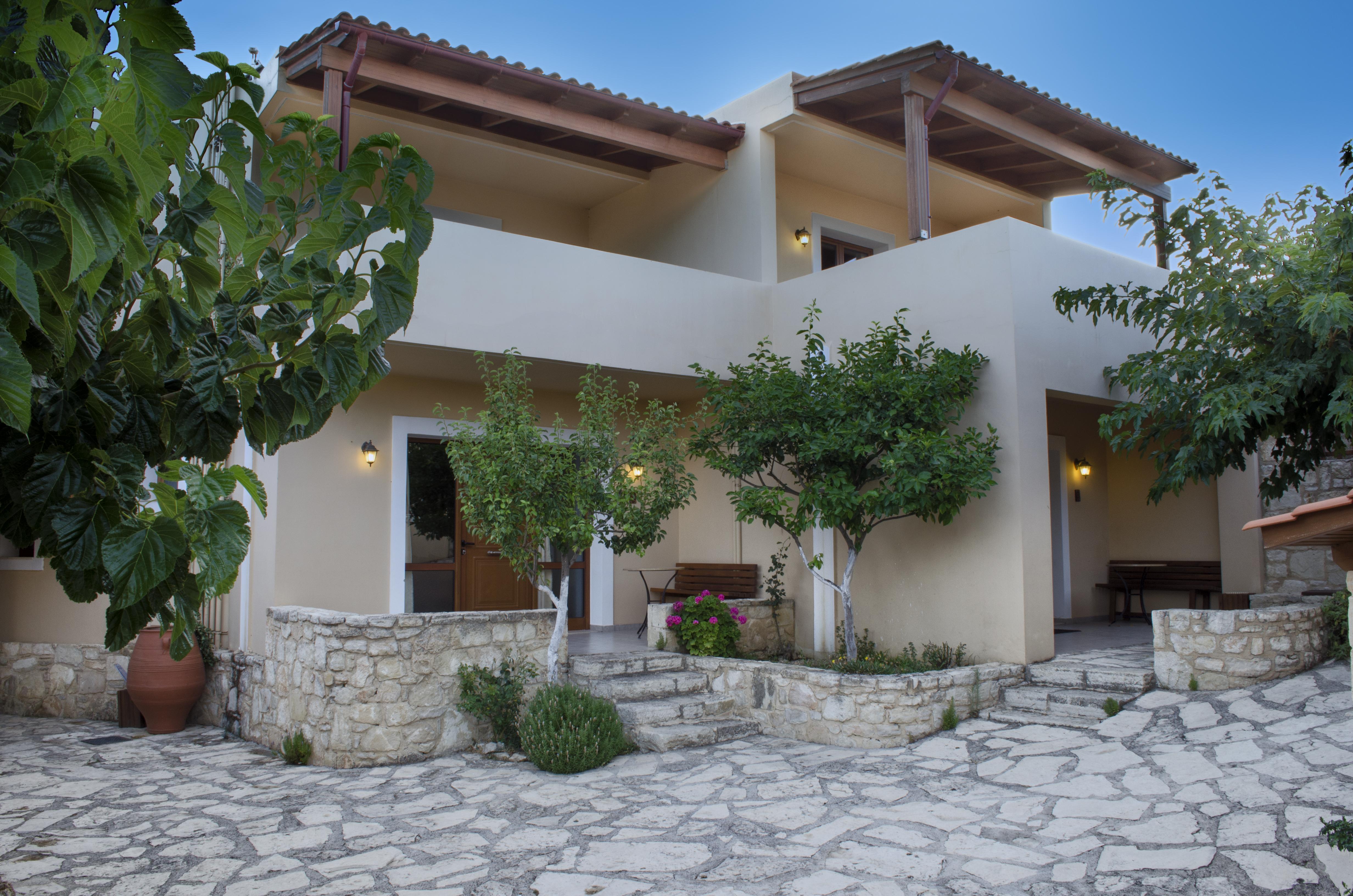 Earino Apartment Kato Asites Екстериор снимка