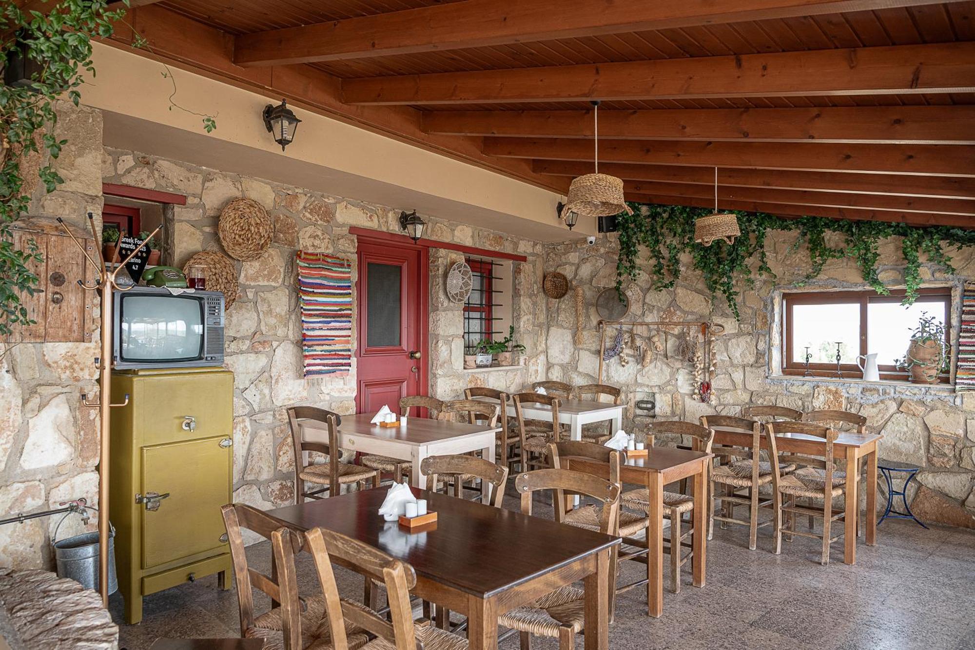 Earino Apartment Kato Asites Екстериор снимка