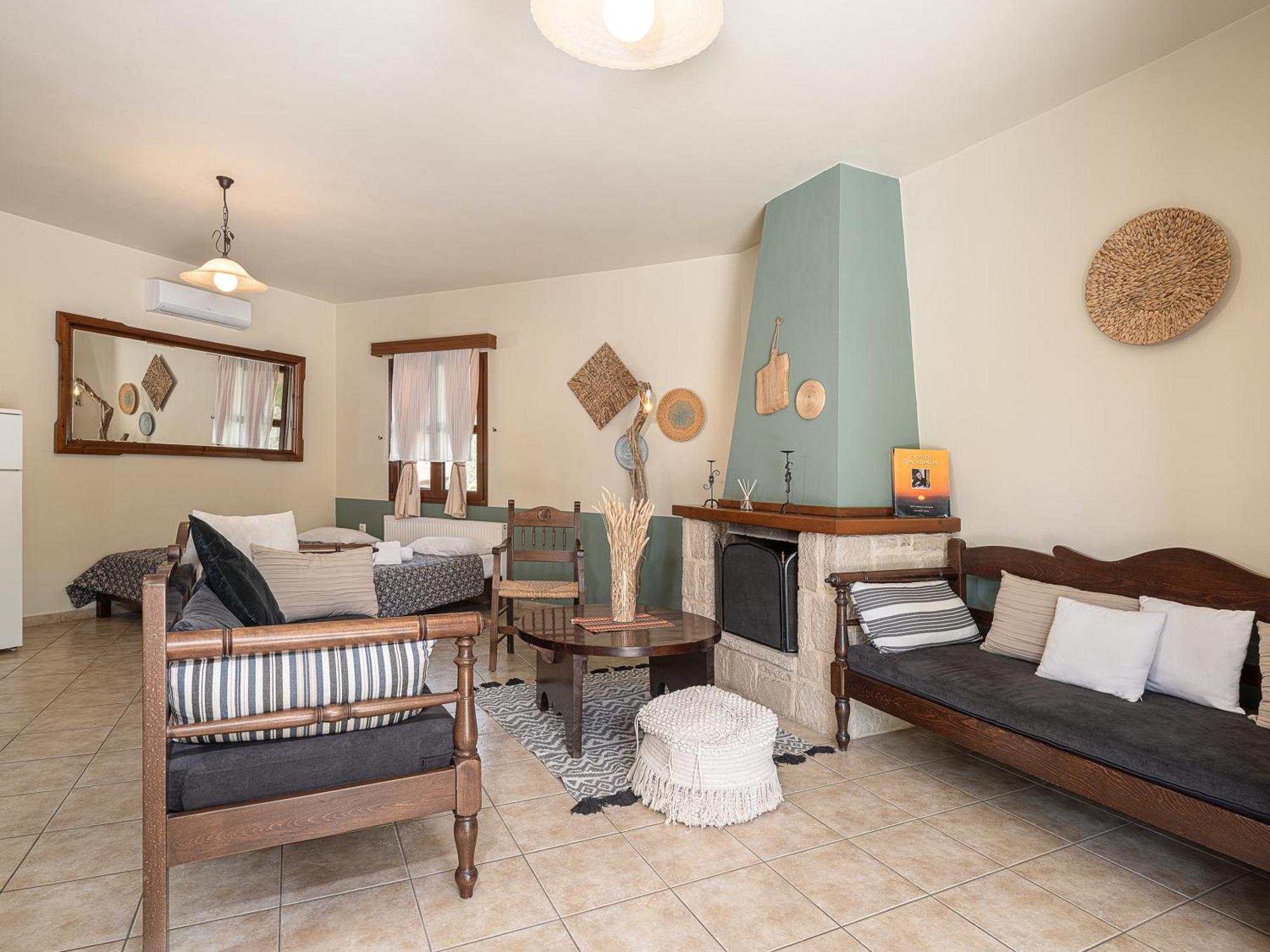 Earino Apartment Kato Asites Екстериор снимка