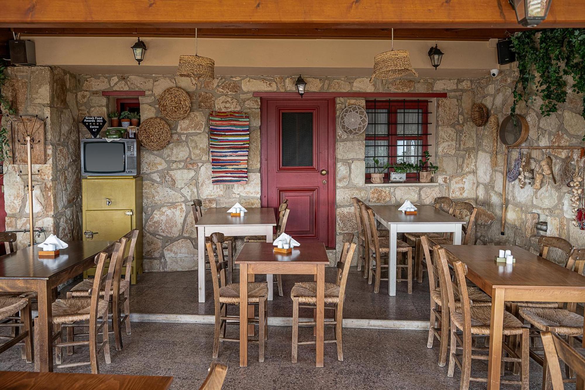 Earino Apartment Kato Asites Екстериор снимка