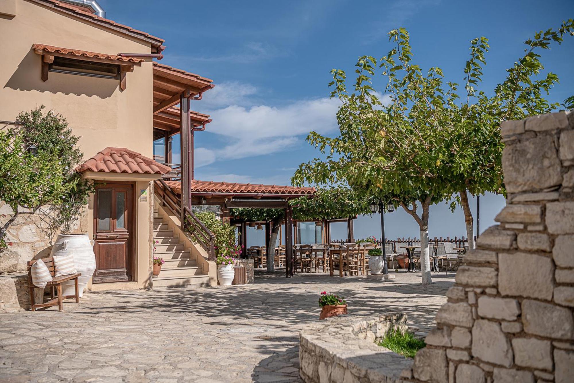 Earino Apartment Kato Asites Екстериор снимка